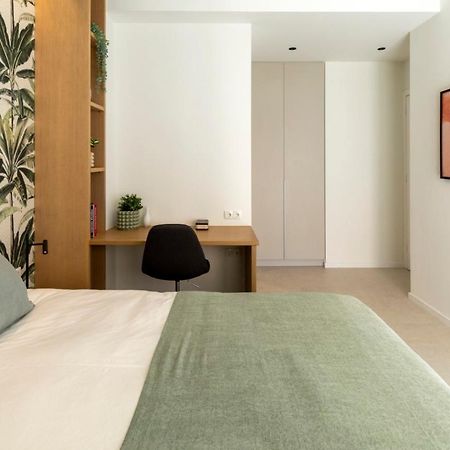 Modern 4Bd Apt Near Piraeus Port-Ath-15 Min Walk-Pirasmus Residencies エクステリア 写真