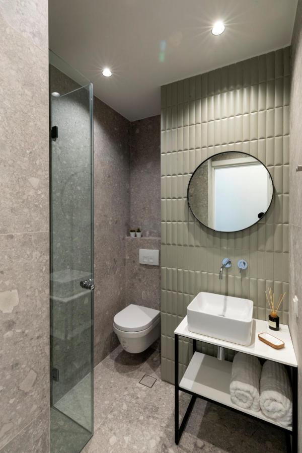 Modern 4Bd Apt Near Piraeus Port-Ath-15 Min Walk-Pirasmus Residencies エクステリア 写真