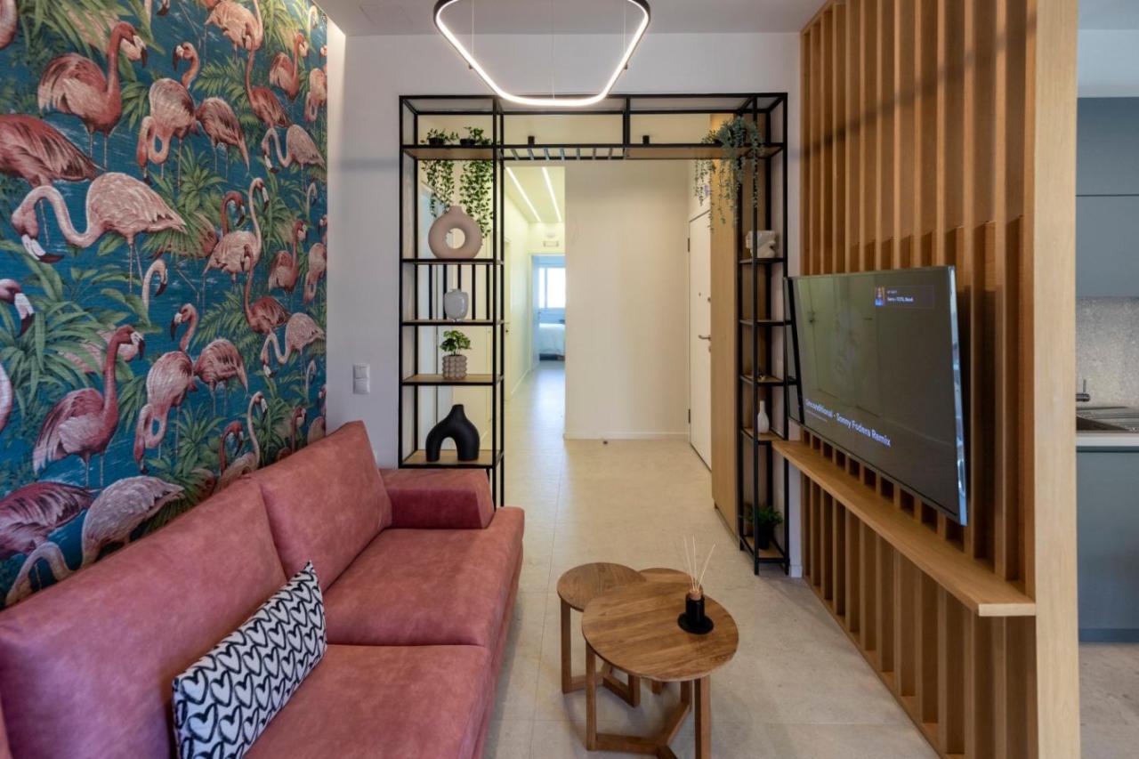 Modern 4Bd Apt Near Piraeus Port-Ath-15 Min Walk-Pirasmus Residencies エクステリア 写真