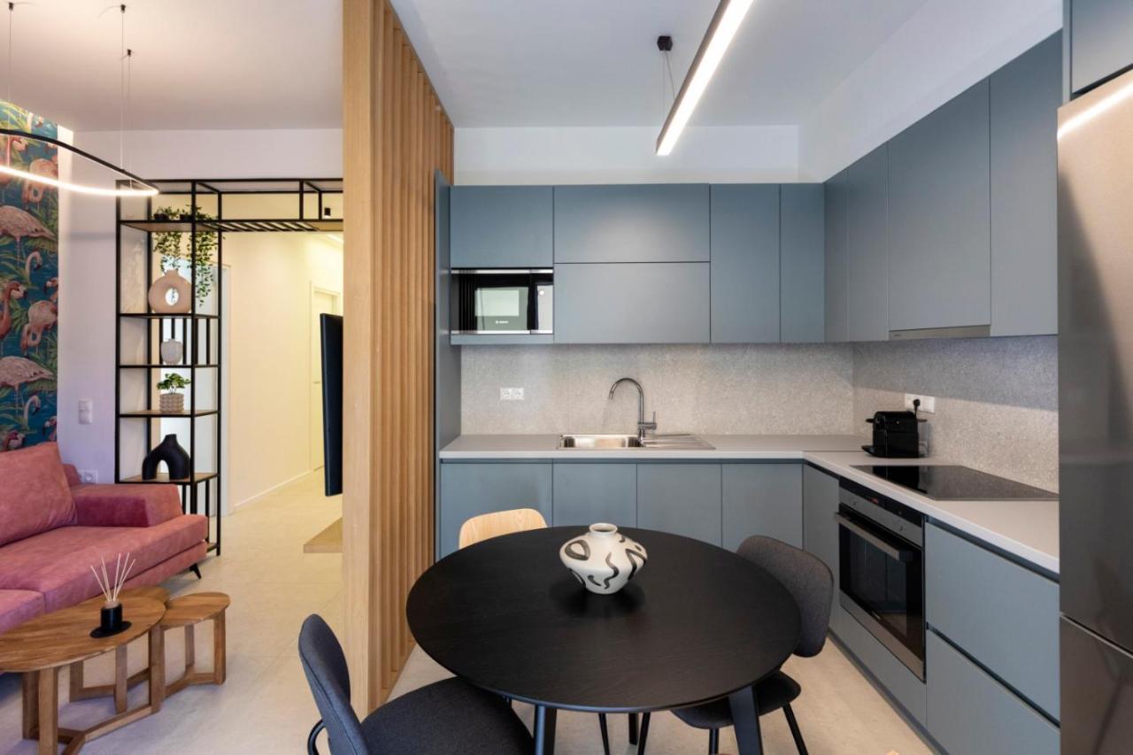 Modern 4Bd Apt Near Piraeus Port-Ath-15 Min Walk-Pirasmus Residencies エクステリア 写真
